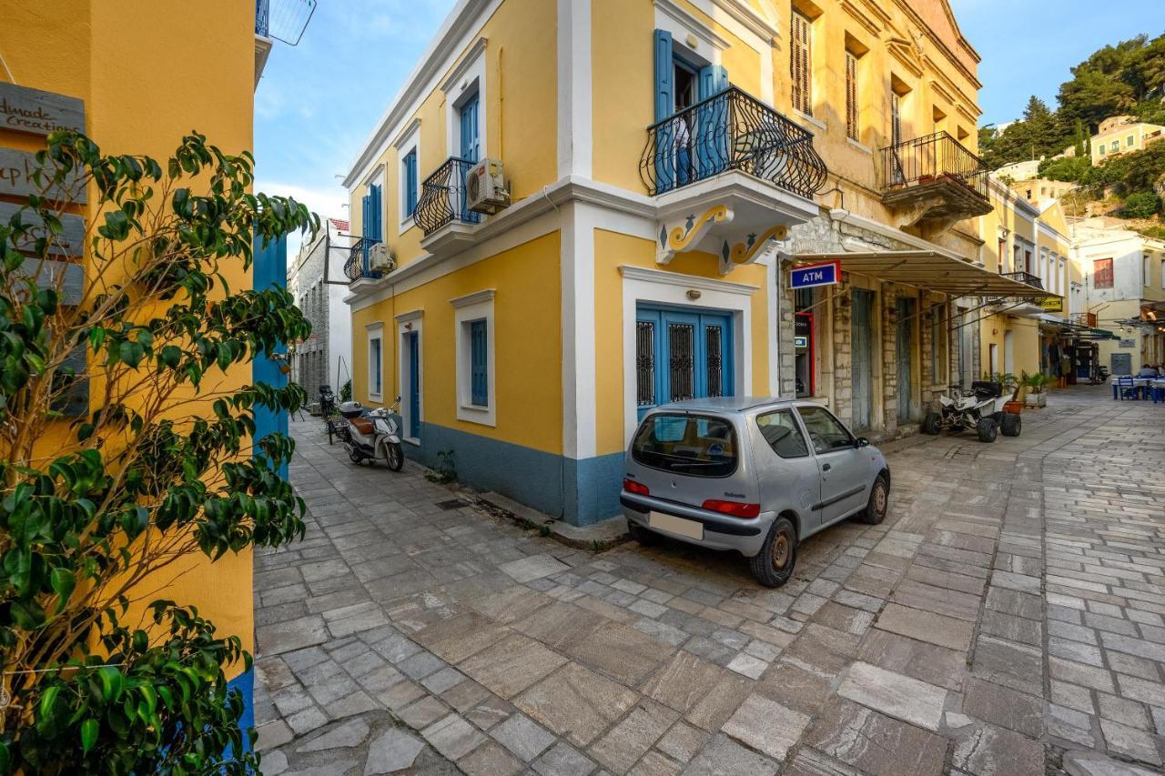 Ritzi Apartment Sými Buitenkant foto